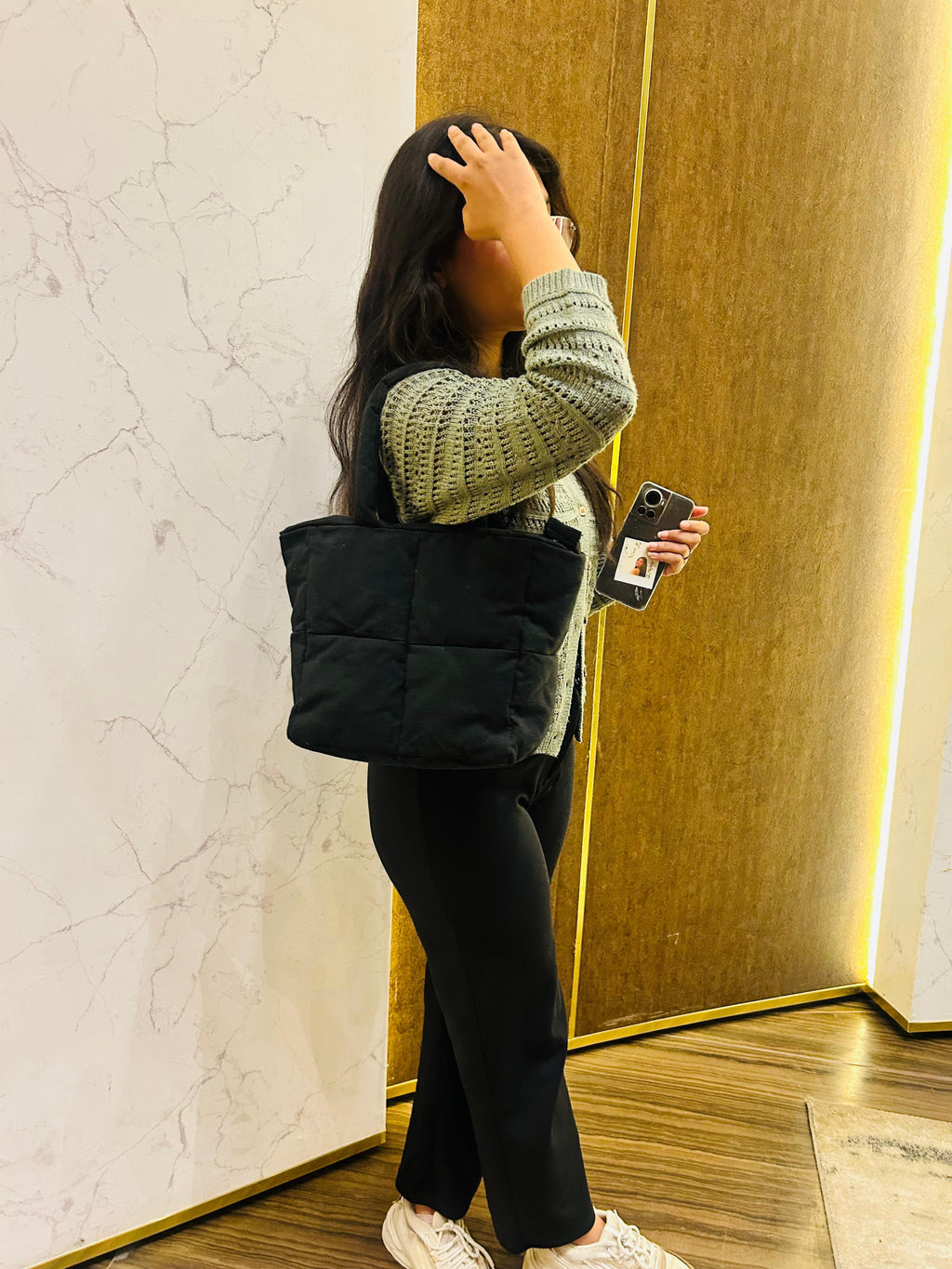 CloudCarry: Float through the day!