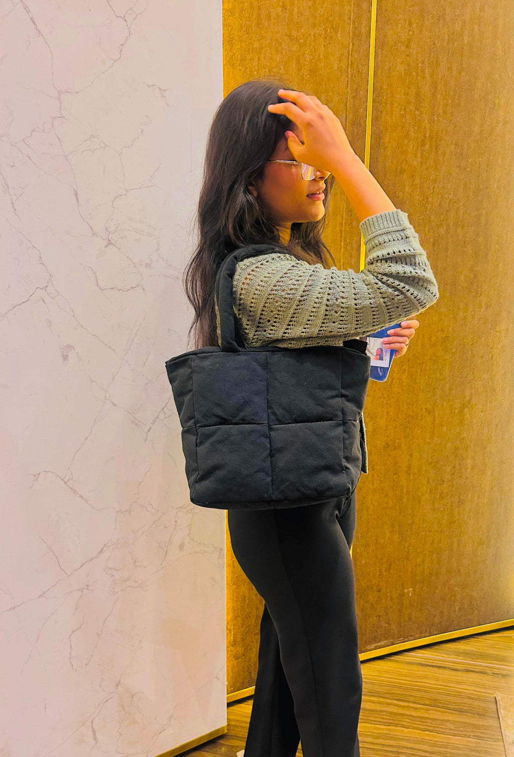 CloudCarry: Float through the day!