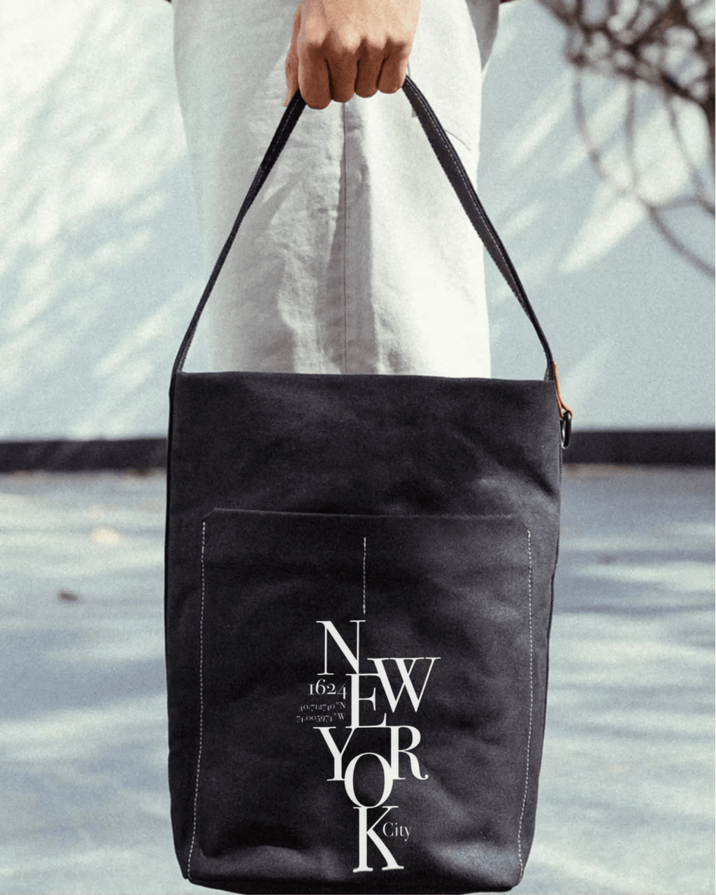 Graphic Canvas Tote Bag – The Portage - Cavora