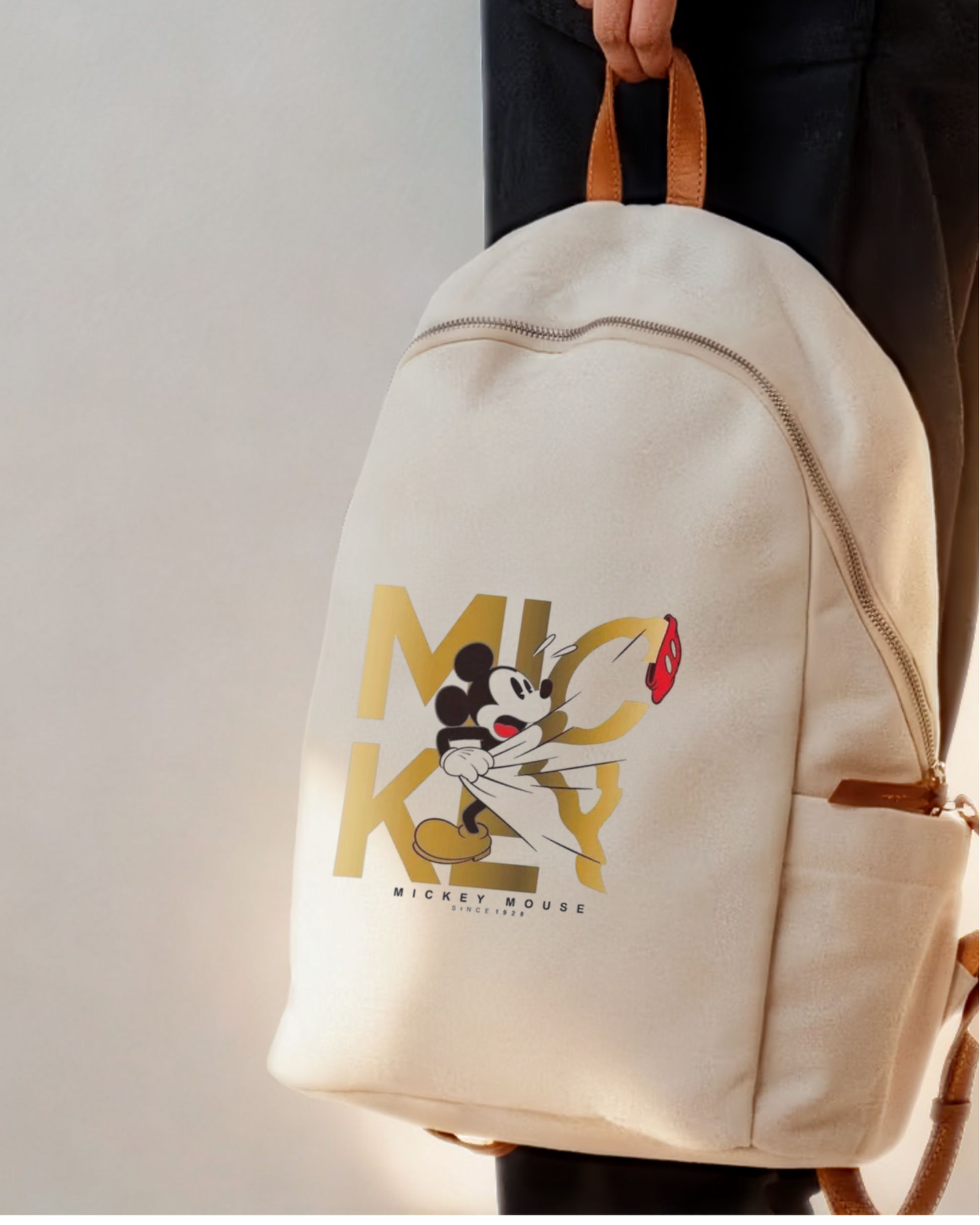 Modo Backpack- Mickey